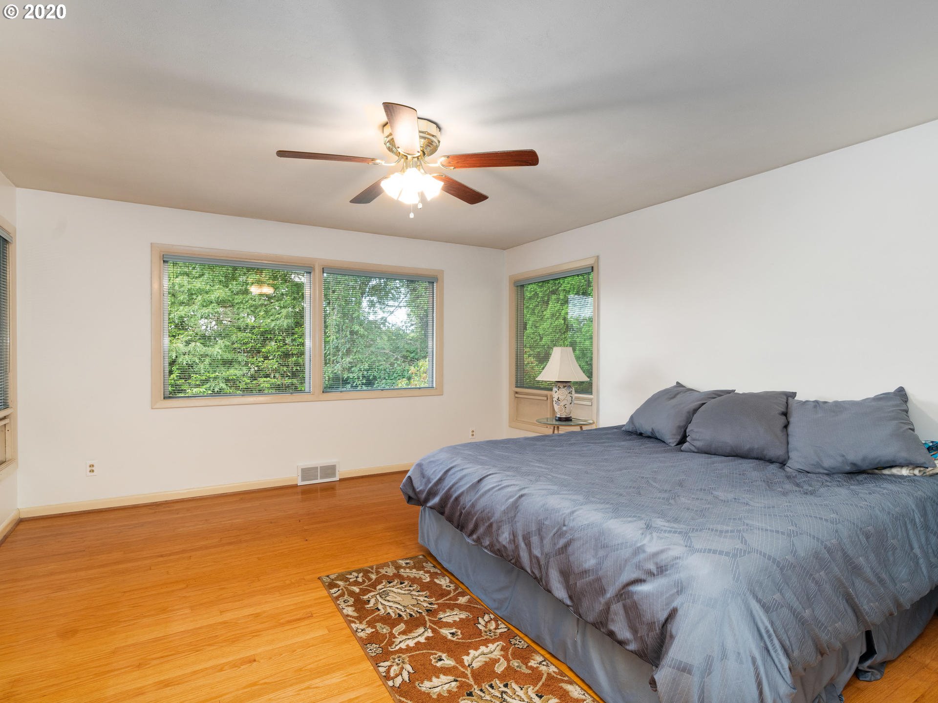 8311 Southwest Barnes Road Portland, OR 97225 - Photo 13 of 32 Gallery Image 13