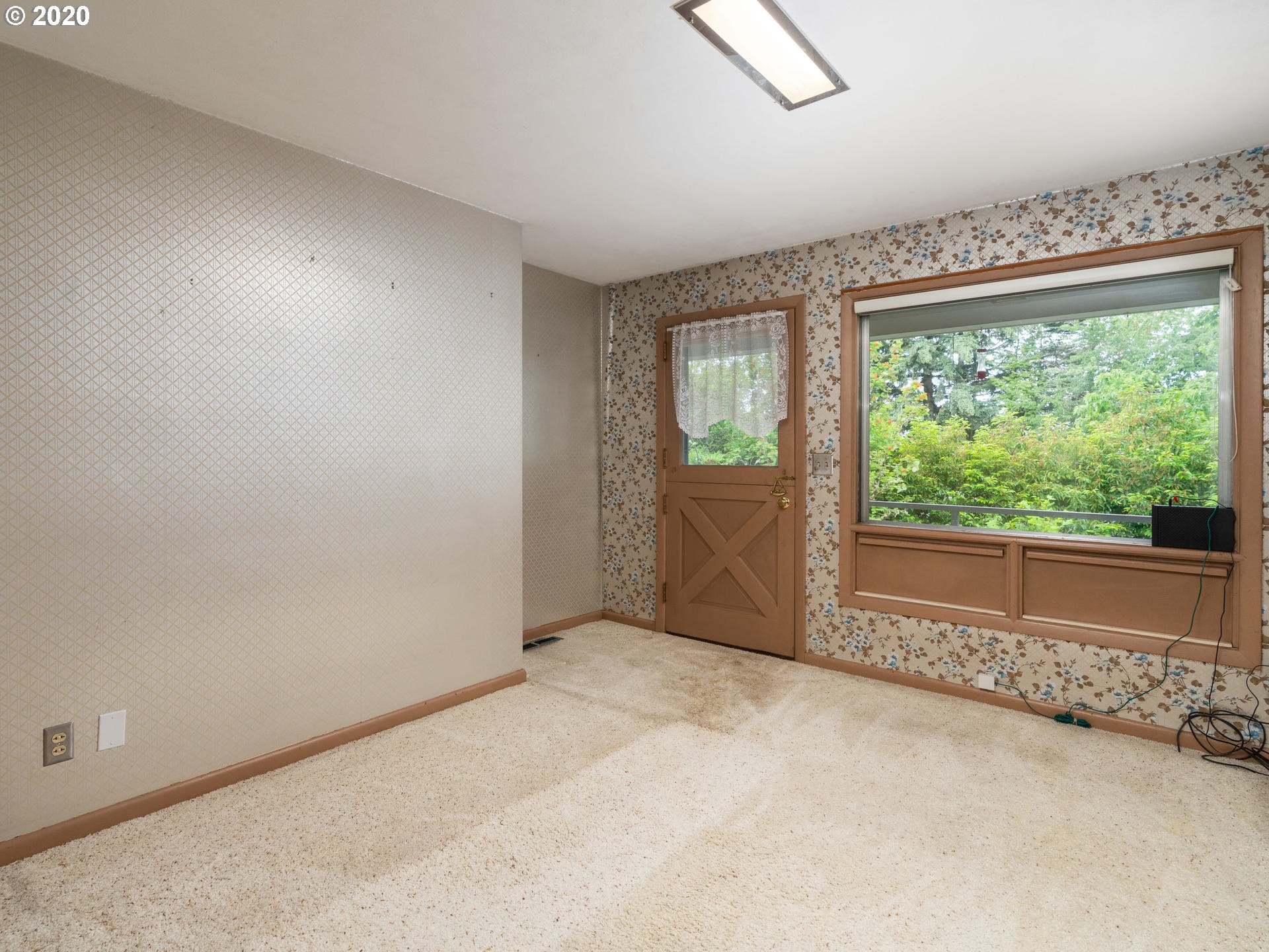 8311 Southwest Barnes Road Portland, OR 97225 - Photo 16 of 32 Gallery Image 16