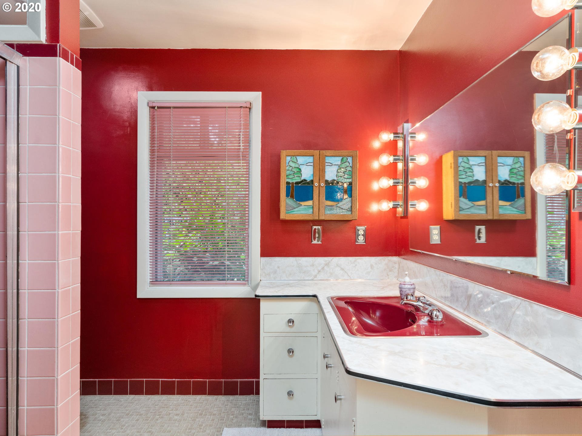 8311 Southwest Barnes Road Portland, OR 97225 - Photo 19 of 32 Gallery Image 19