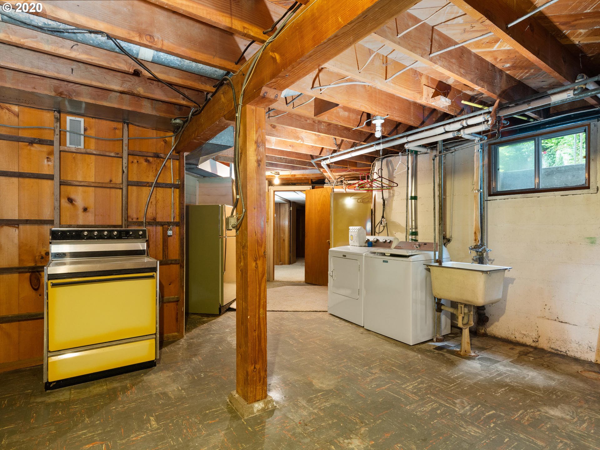 8311 Southwest Barnes Road Portland, OR 97225 - Photo 23 of 32 Gallery Image 23