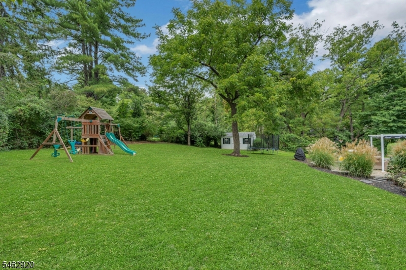 122 North Maple Avenue Bernards, NJ 07920 - Photo 32 of 35 Gallery Image 32