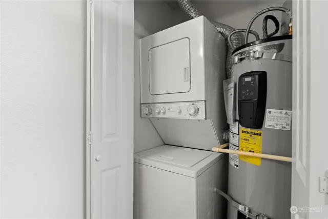 $280,000 | 300 10th Avenue, Unit B105, Seattle, WA 98122