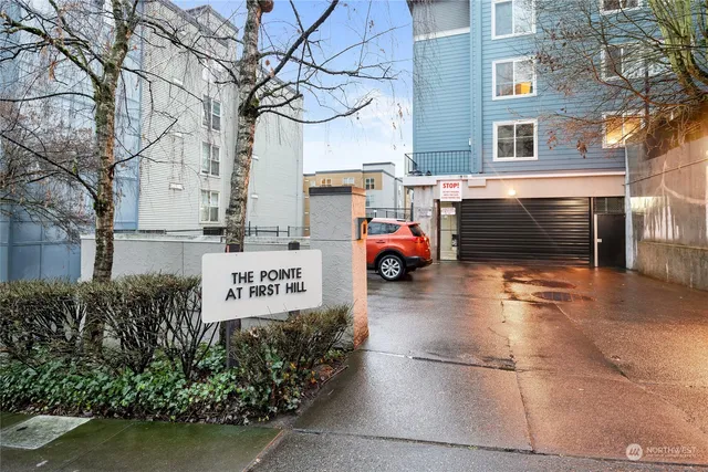 $280,000 | 300 10th Avenue, Unit B105, Seattle, WA 98122