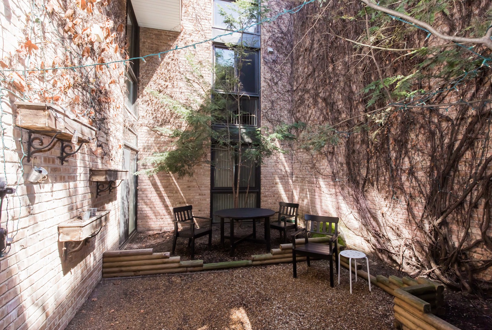3012 North Waterloo Court, Unit 5 Chicago, IL 60657 - Photo 9 of 19