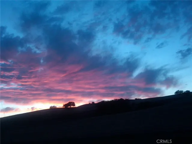 a view of outdoor space with street