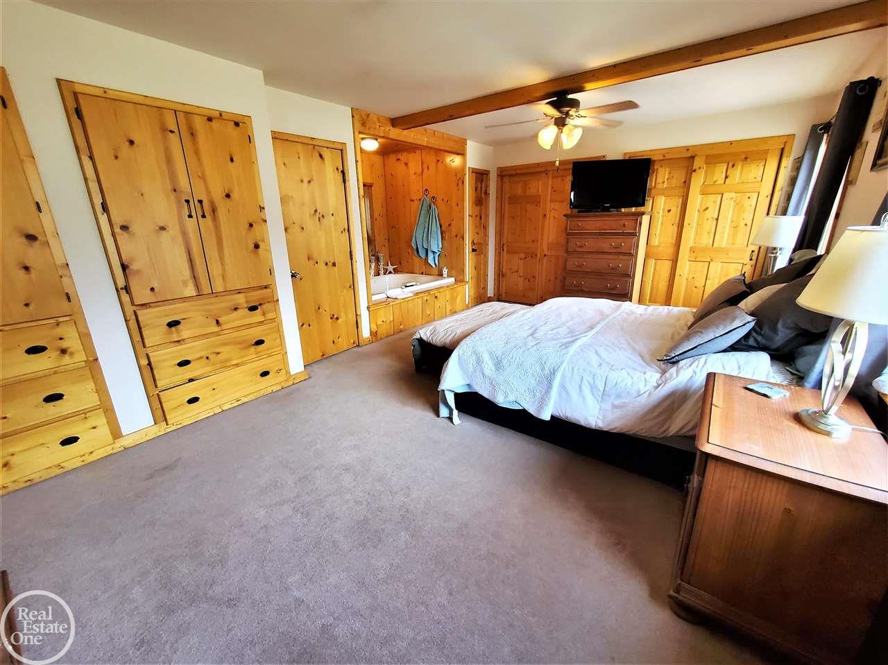 8195 Tubspring Road Almont, MI 48003 - Photo 28 of 95 50075786-28.JPG