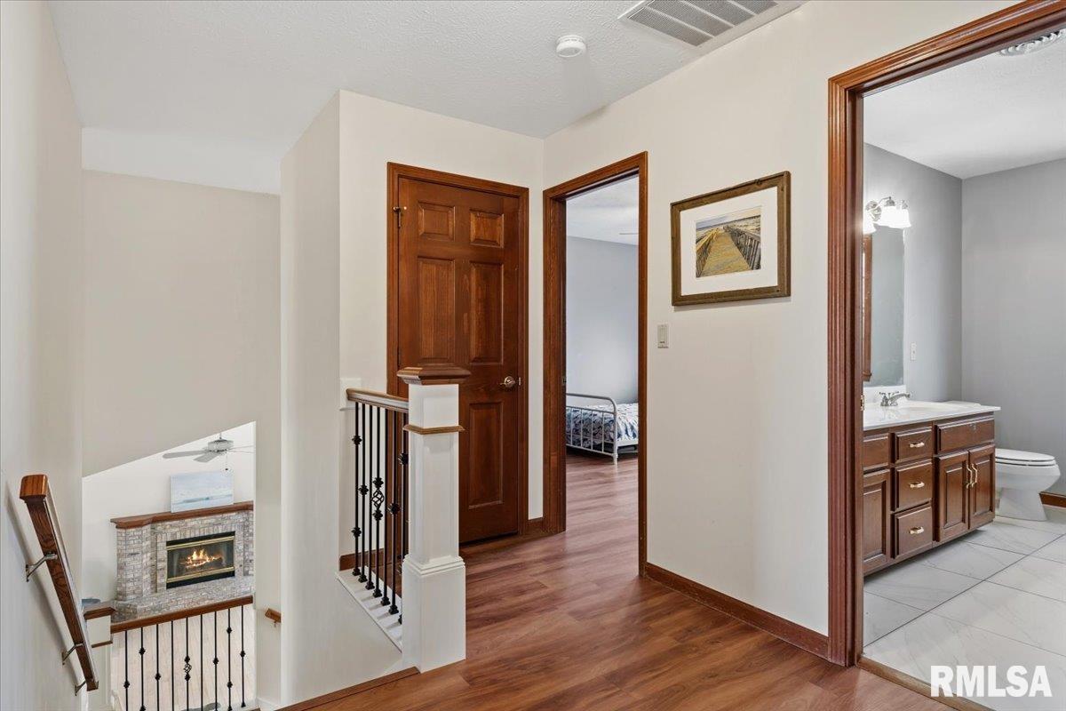3608 Wittington Court Springfield, IL 62704 - Photo 22 of 47