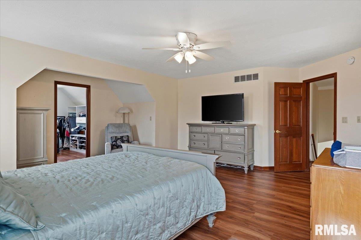 3608 Wittington Court Springfield, IL 62704 - Photo 27 of 47