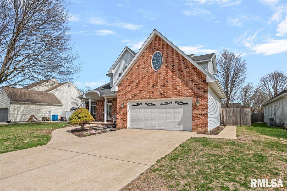 3608 Wittington Court Springfield, IL 62704 - Photo 3 of 47