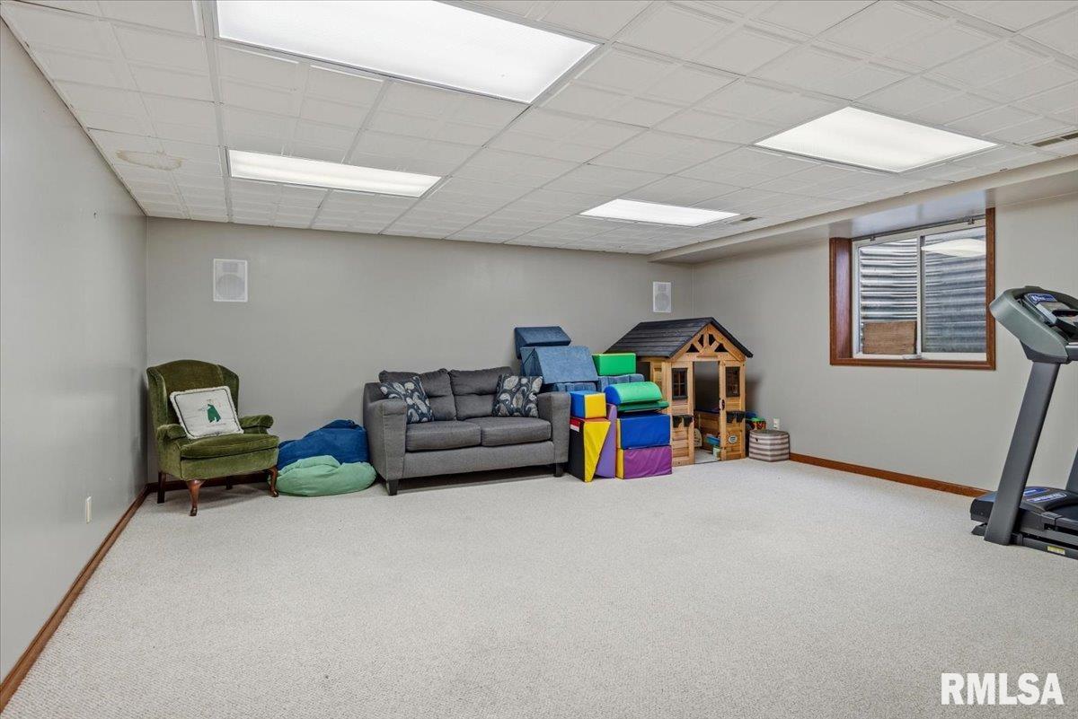 3608 Wittington Court Springfield, IL 62704 - Photo 36 of 47