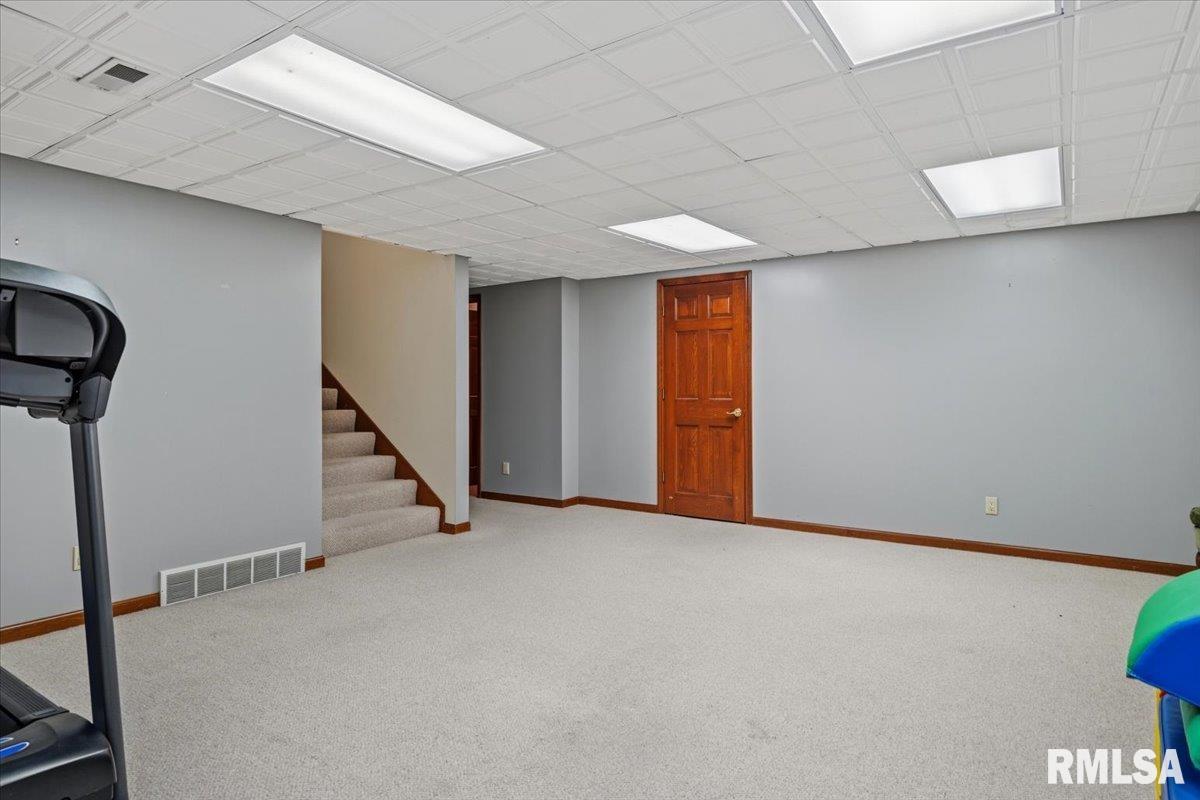 3608 Wittington Court Springfield, IL 62704 - Photo 38 of 47