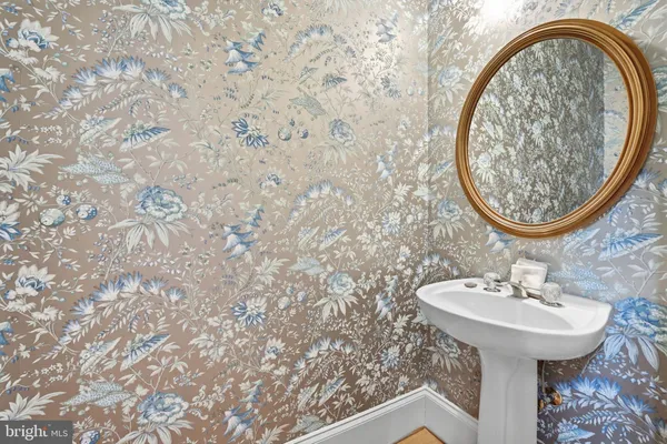 $1,700,000 | 9874 Palace Green Way, Vienna, VA 22181