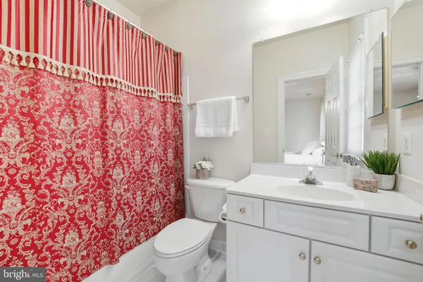 $1,700,000 | 9874 Palace Green Way, Vienna, VA 22181