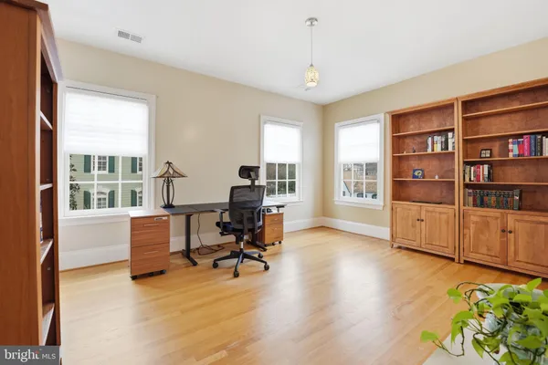 $1,700,000 | 9874 Palace Green Way, Vienna, VA 22181