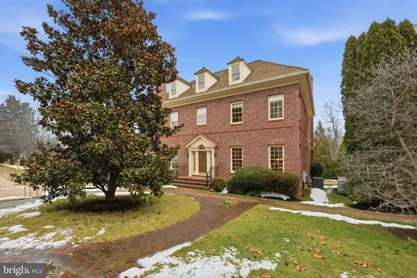 $1,700,000 | 9874 Palace Green Way, Vienna, VA 22181