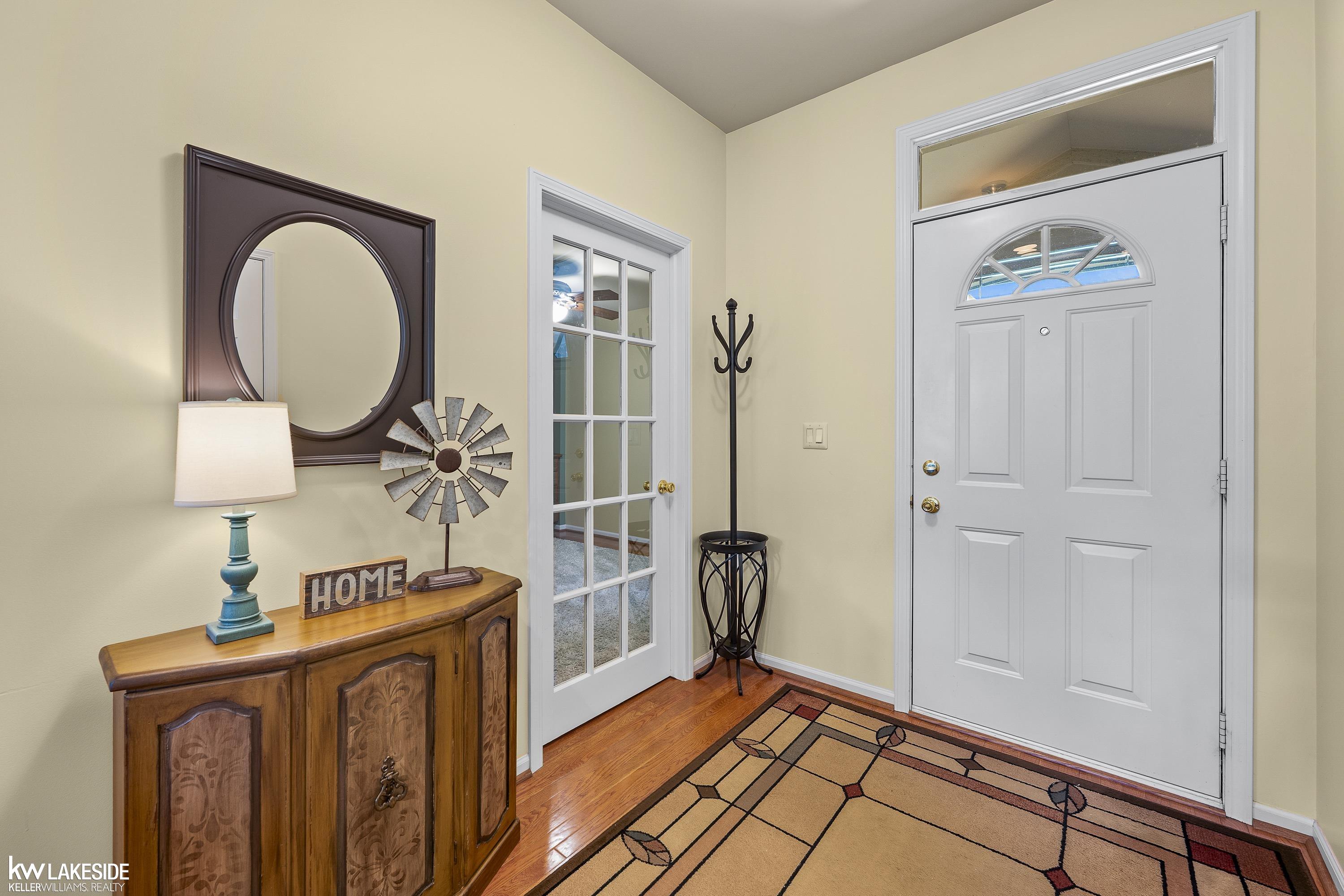 40134 Riverbend Drive Sterling Heights, MI 48310 - Photo 4 of 42