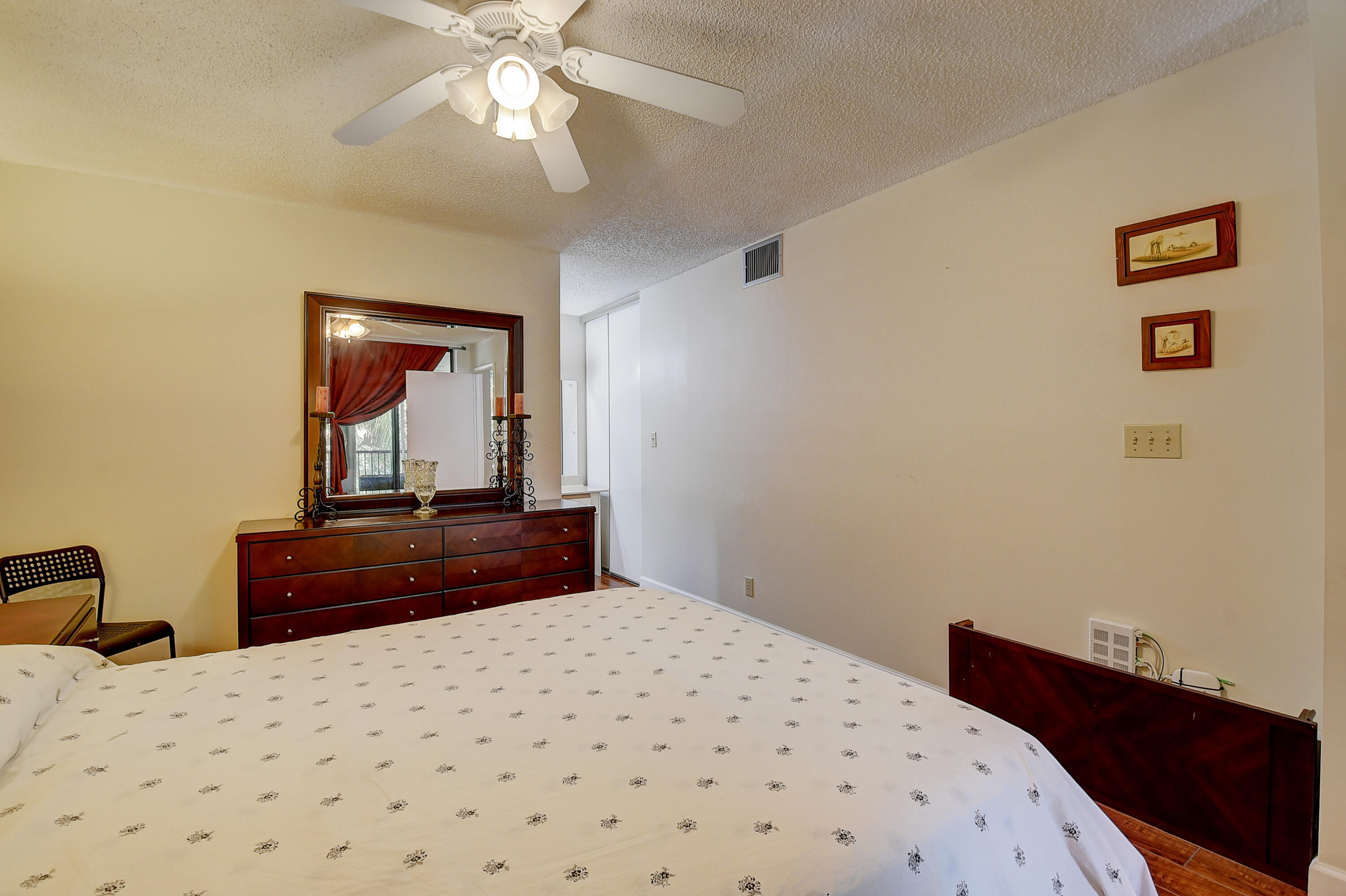 8541 Boca Glades Boulevard West, Unit F Boca Raton, FL 33434 - Photo 15 of 29 DSC_4619_20_21_22_23