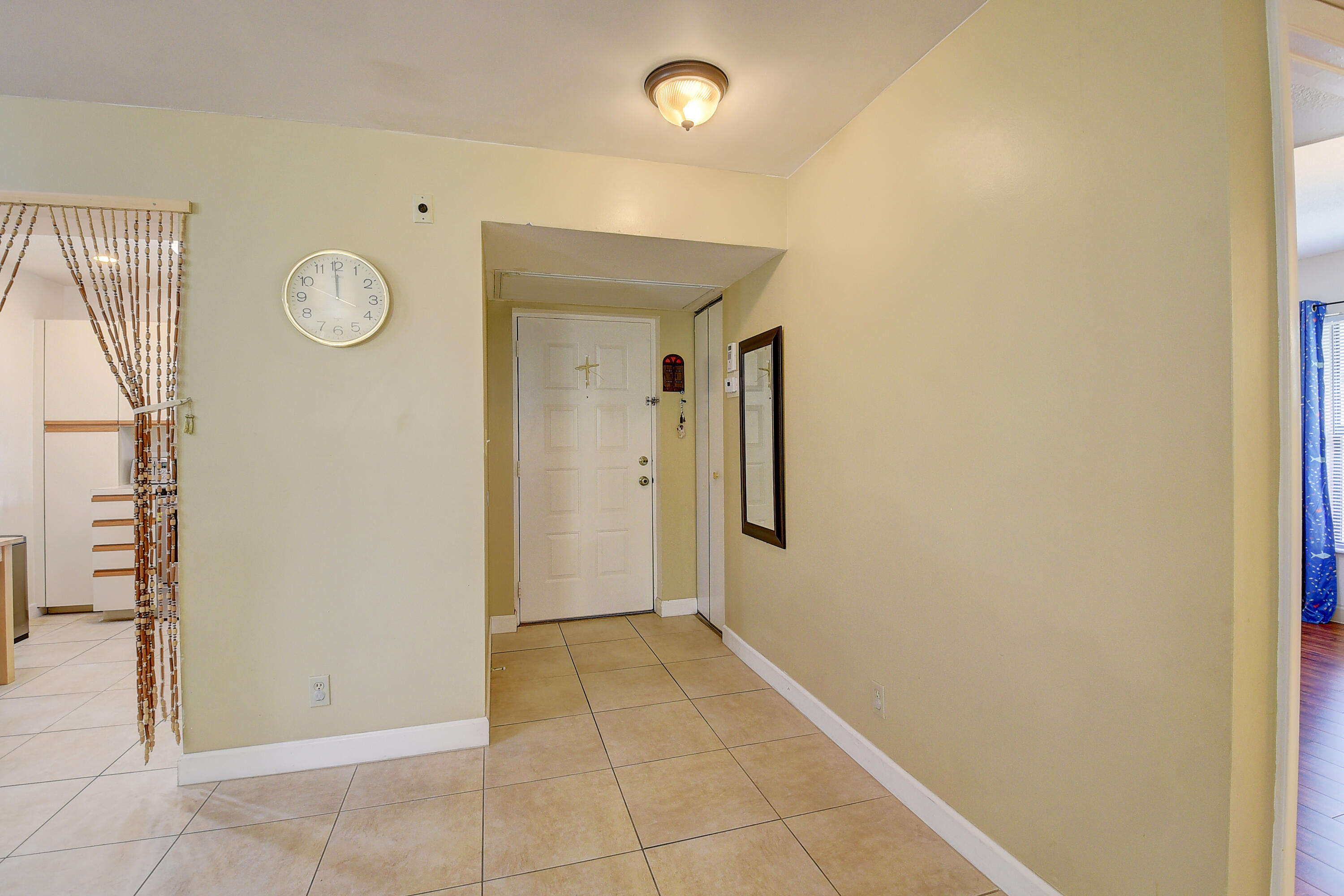 8541 Boca Glades Boulevard West, Unit F Boca Raton, FL 33434 - Photo 5 of 29 DSC_4569_70_71_72_73