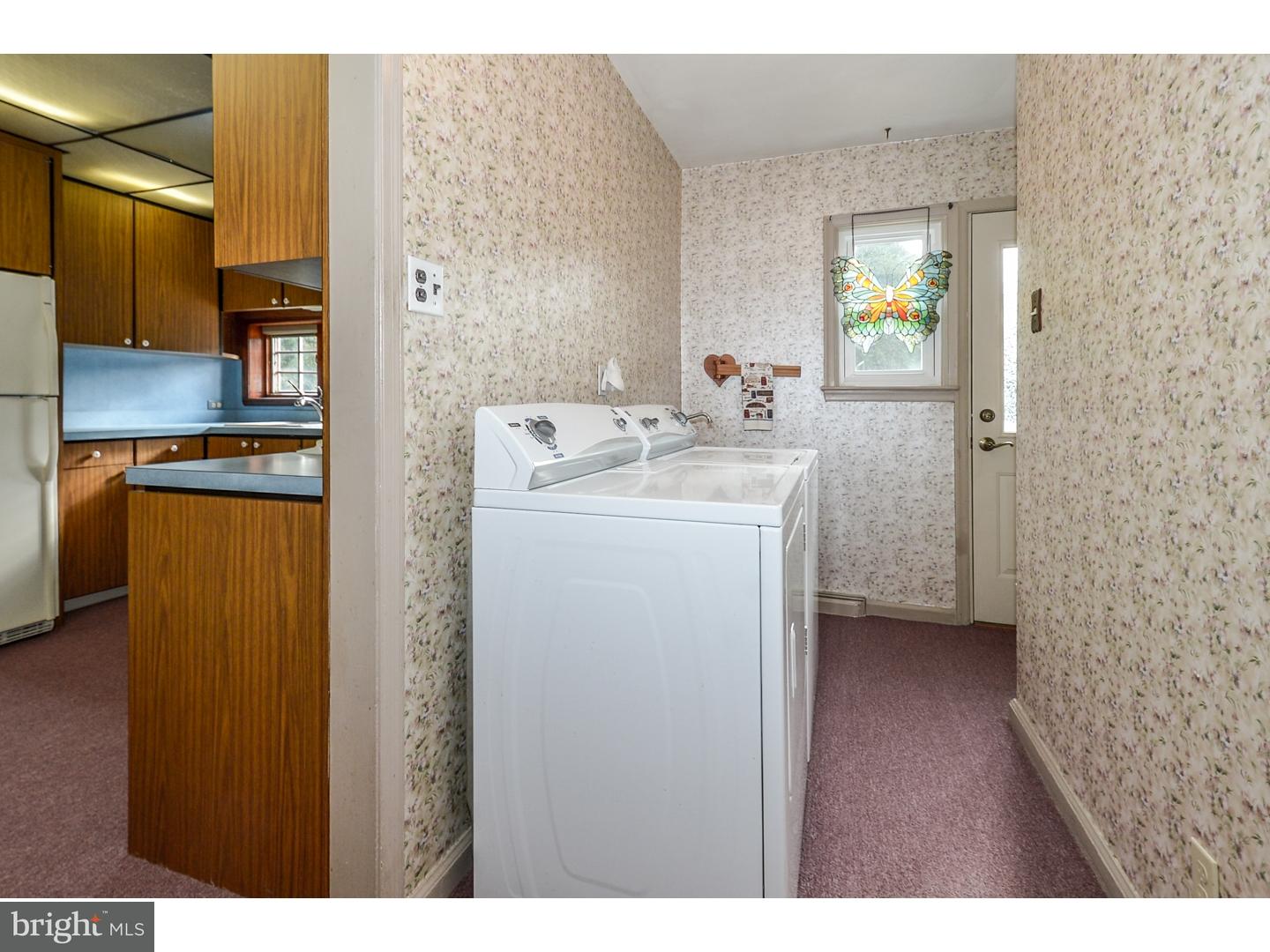 2057 Kent Road Huntingdon Valley, PA 19006 - Photo 10 of 25 Laundry Room