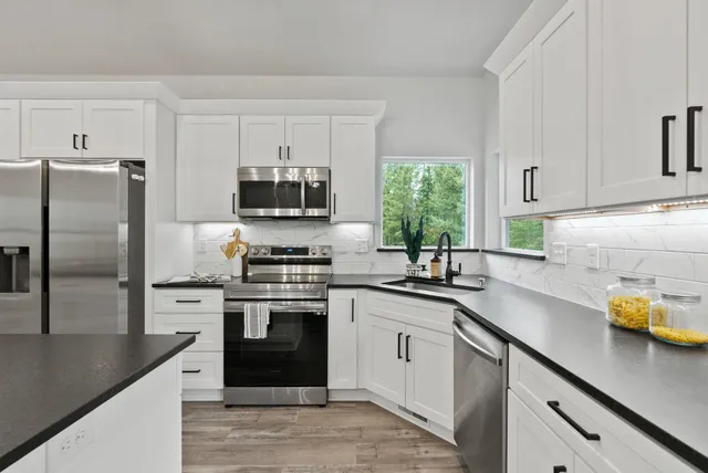 $499,000 | 826 Thomas Lane, Newport, WA 99156