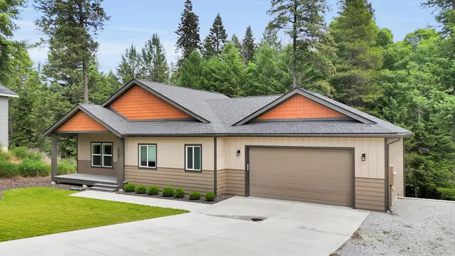 $499,000 | 826 Thomas Lane, Newport, WA 99156
