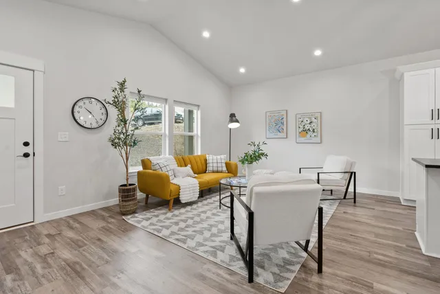 $499,000 | 826 Thomas Lane, Newport, WA 99156