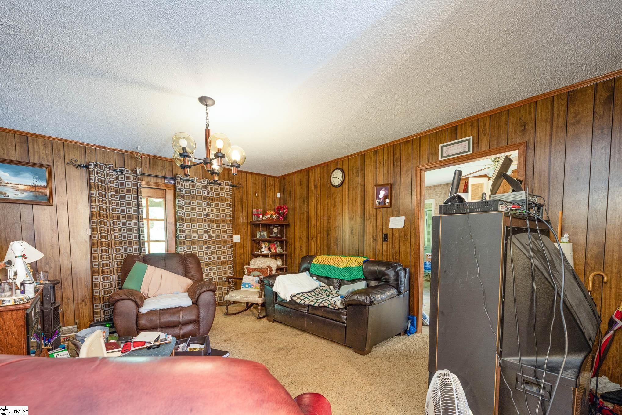 9 McKay Road Honea Path, SC 29654 - Photo 7 of 32