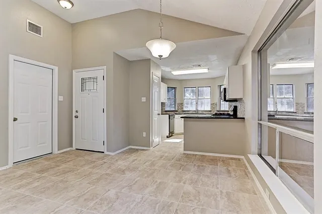 $1,700 | 20622 Broughwood Circle, Katy, TX 77449