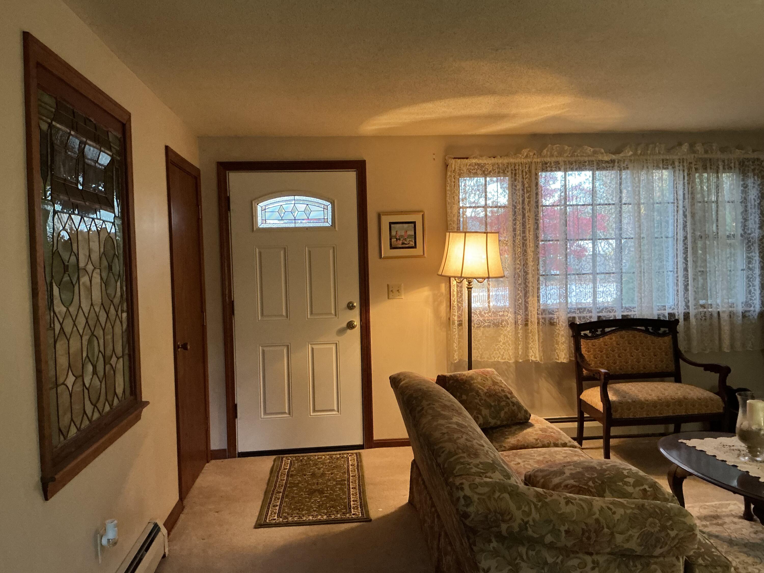 29 Windshore Drive Hyannis, MA 02601 - Photo 3 of 32 a living room with furniture and a window