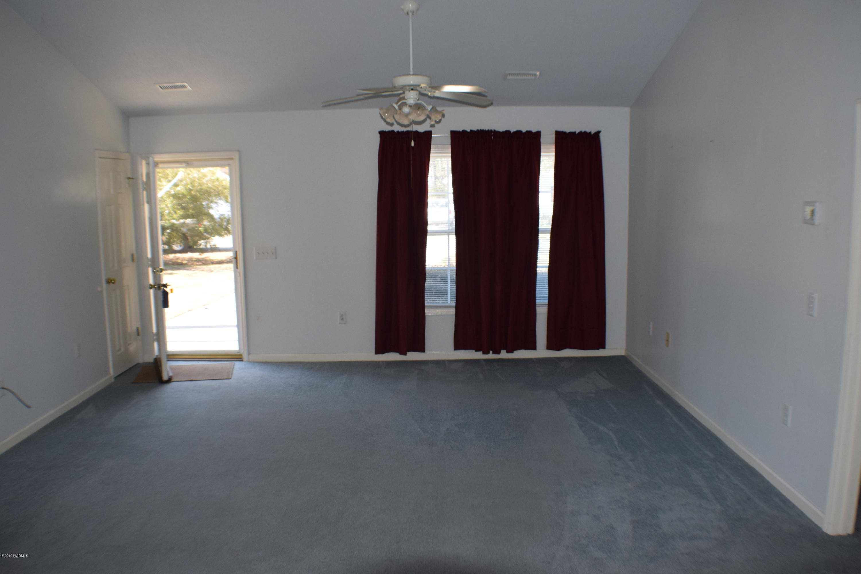 4367 Ritz Circle Shallotte, NC 28470 - Photo 9 of 22 DSC_0014