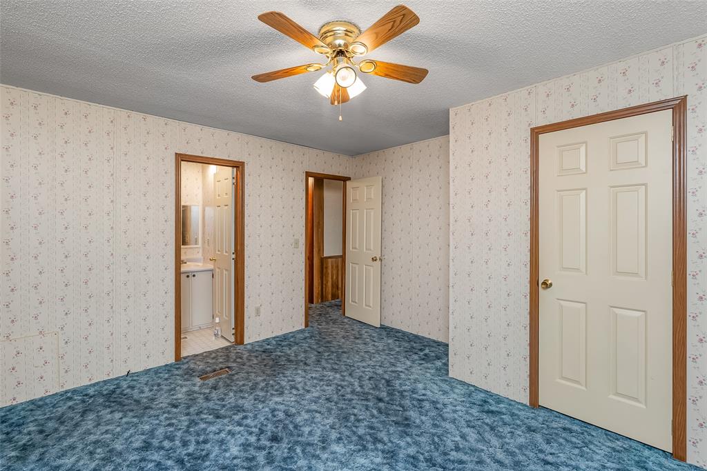 121 Woolworth Road Stonewall, LA 71078 - Photo 19 of 32 a view of an empty room