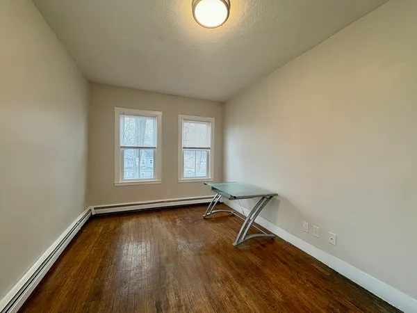 $2,950 | 26 St James Street, Unit 26, Newton, MA 02458