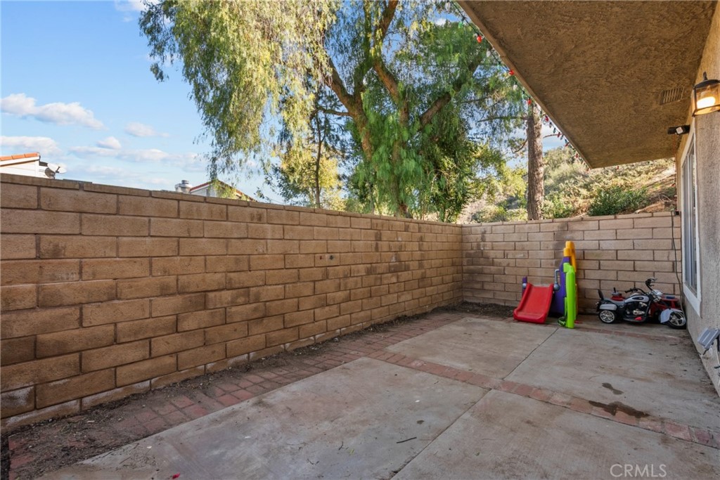 31363 The Old Road, Unit A Castaic, CA 91384 - Photo 38 of 43 a view of outdoor space and yard