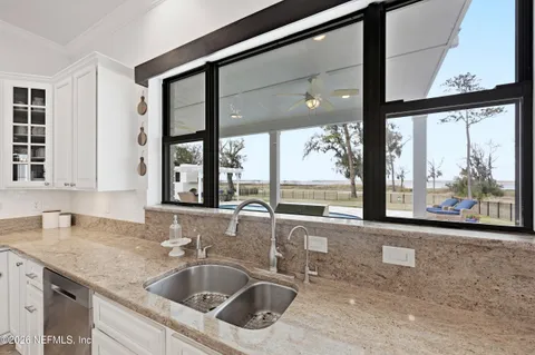 $1,500,000 | 6285 Whispering Oaks Drive North, Jacksonville, FL 32277