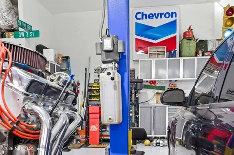 $1,500,000 | 6285 Whispering Oaks Drive North, Jacksonville, FL 32277