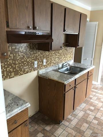 12809 Prospect Avenue Warren, MI 48089 - Photo 6 of 13
