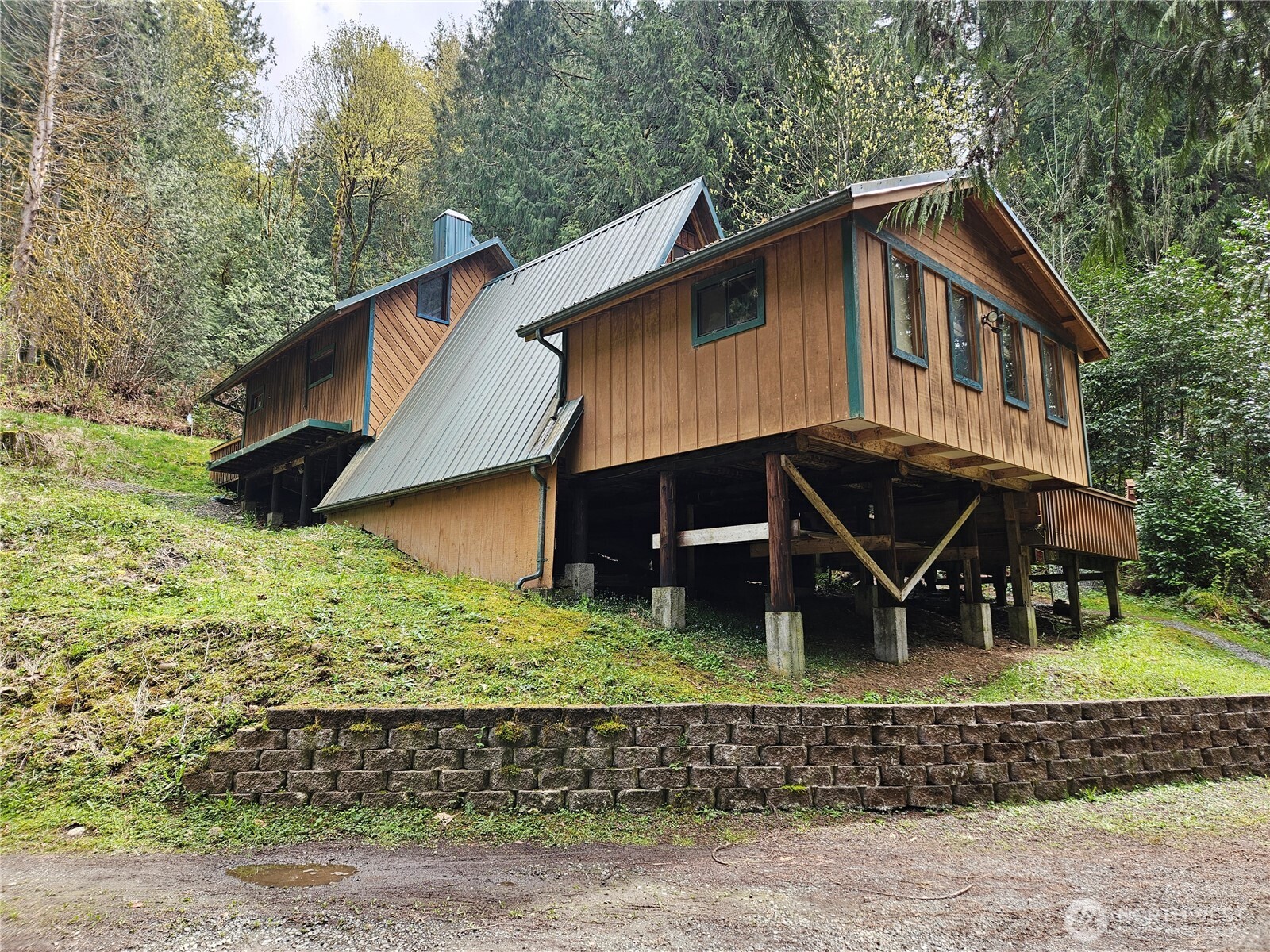 2085 Butler Creek Road Sedro-Woolley, WA 98284 - Photo 10 of 38 Gallery Image 10