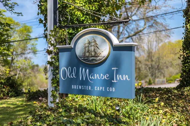 $2,995,000 | 1861 Main Street, Brewster, MA 02631