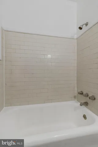 $1,350 | 1719 West Virginia Avenue Northeast, Unit 4, Washington, DC 20002