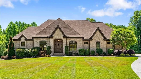 $1,150,000 | 6635 Linville Ridge Drive, Oak Ridge, NC 27310
