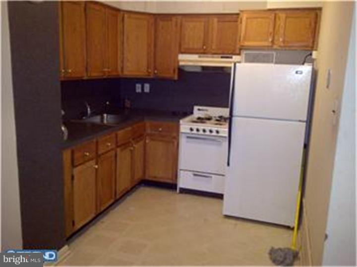 2640 Daphne Road Philadelphia, PA 19131 - Photo 3 of 14 Unit #1