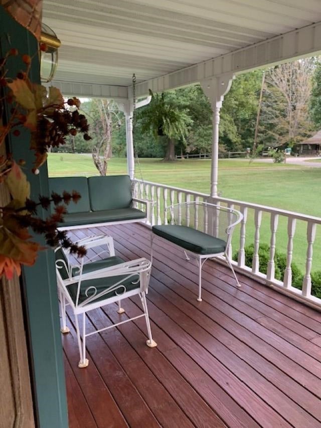 6344 Aracoma Road Huntington, WV 25705 - Photo 3 of 32 Gallery Image 3