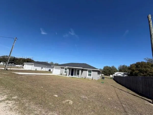 $1,650 | 13187 Southwest 103rd Place, Dunnellon, FL 34432