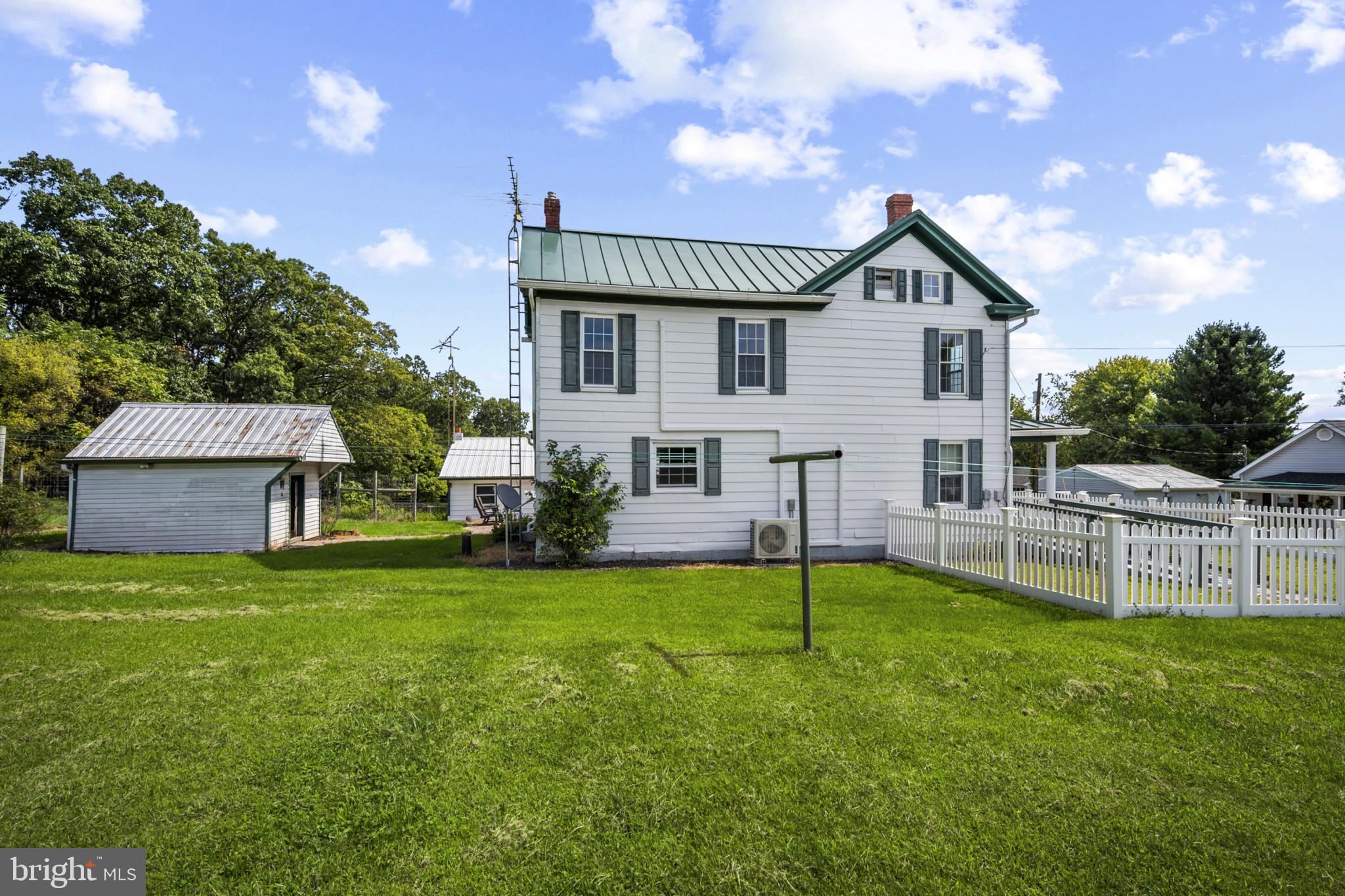 1195 Loop Road Gerrardstown, WV 25420 - Photo 25 of 32 Gallery Image 25