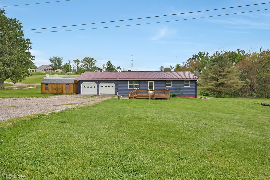 2397 Adamsville Road Zanesville, OH 43701 - Photo 3 of 43