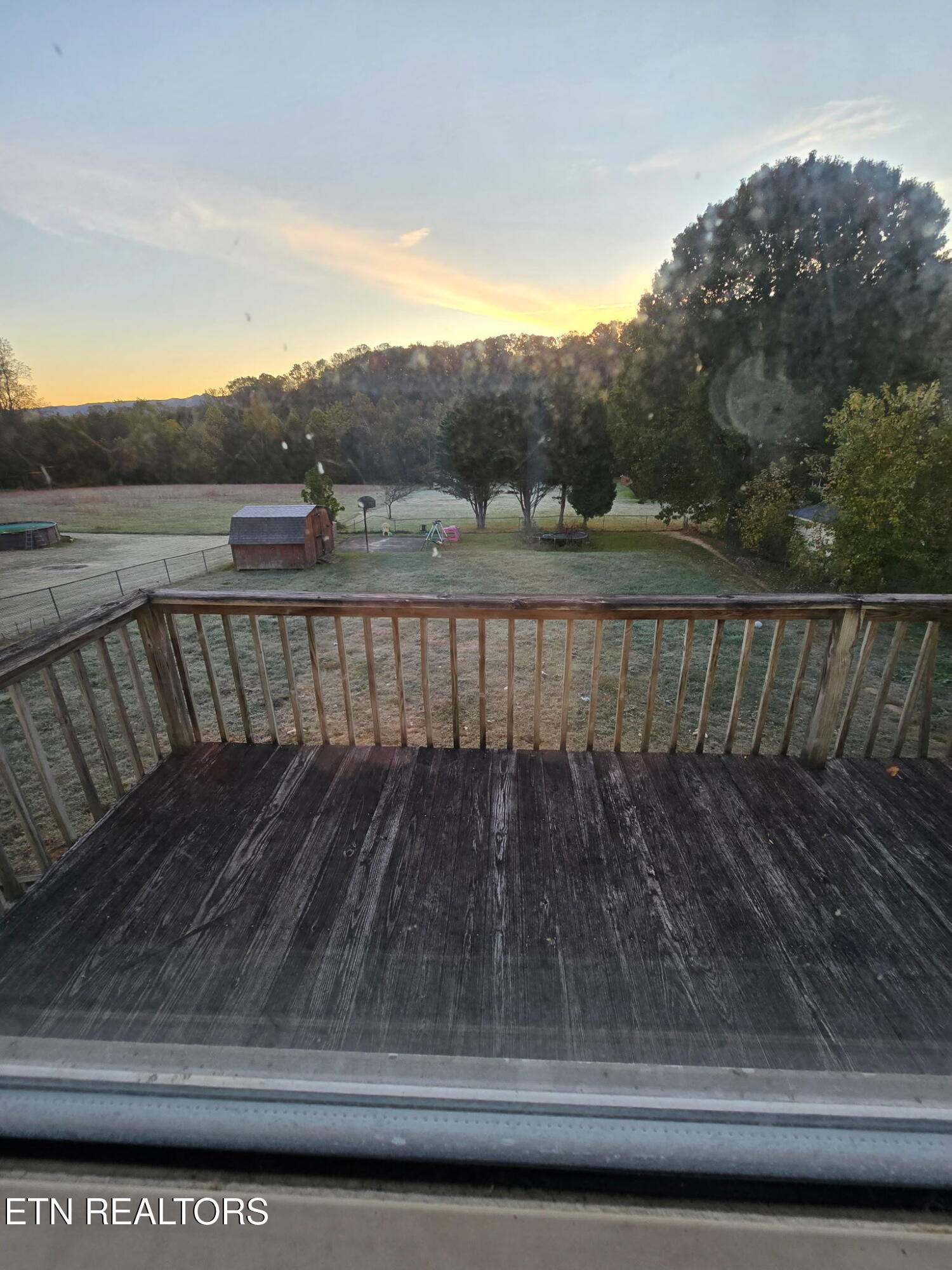 404 Garrison Hollow Road Elizabethton, TN 37643 - Photo 17 of 23 5473632293734183616
