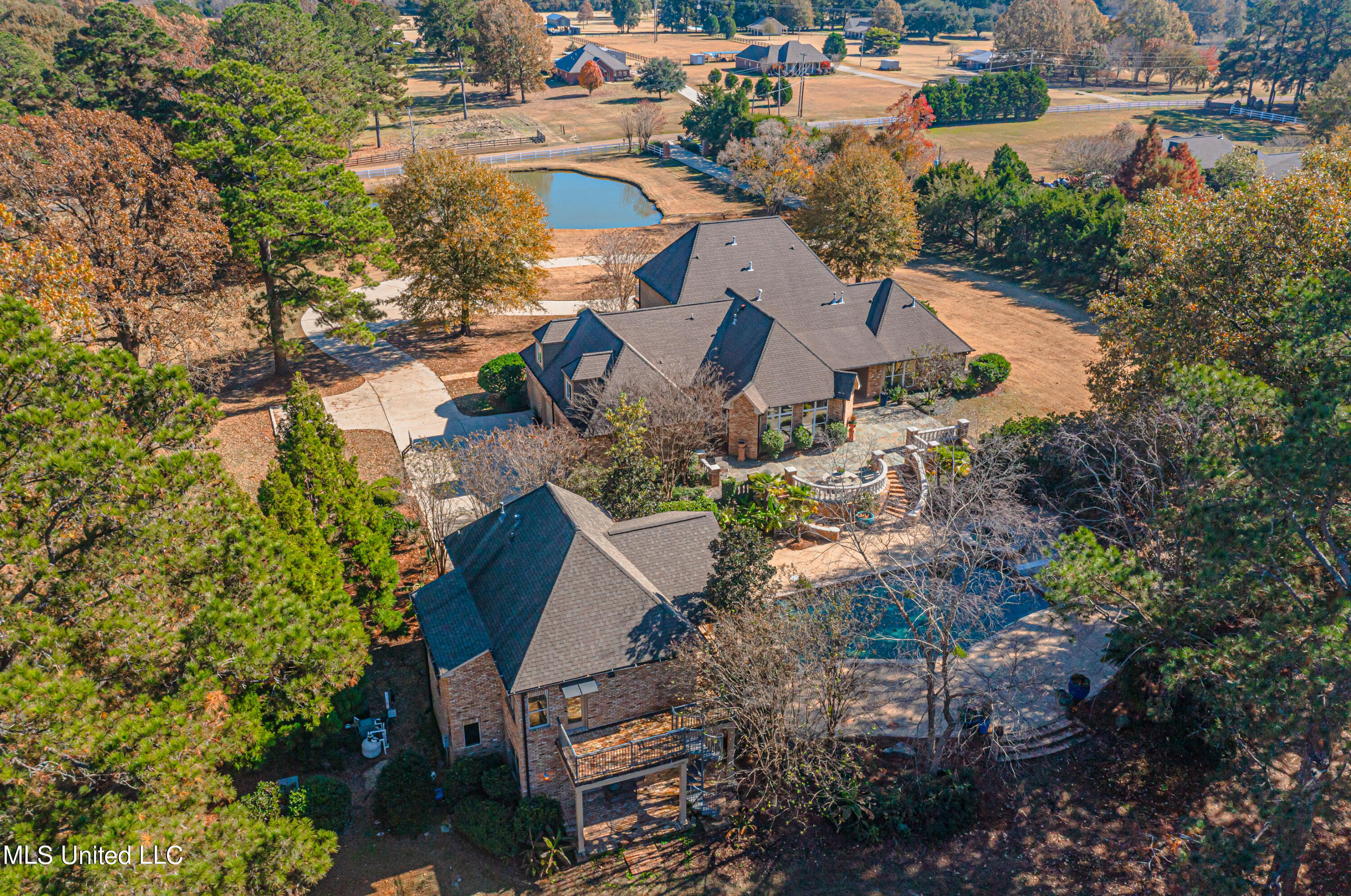 569 North Old Canton Road Madison, MS 39110 - Photo 3 of 87 DJI_0493