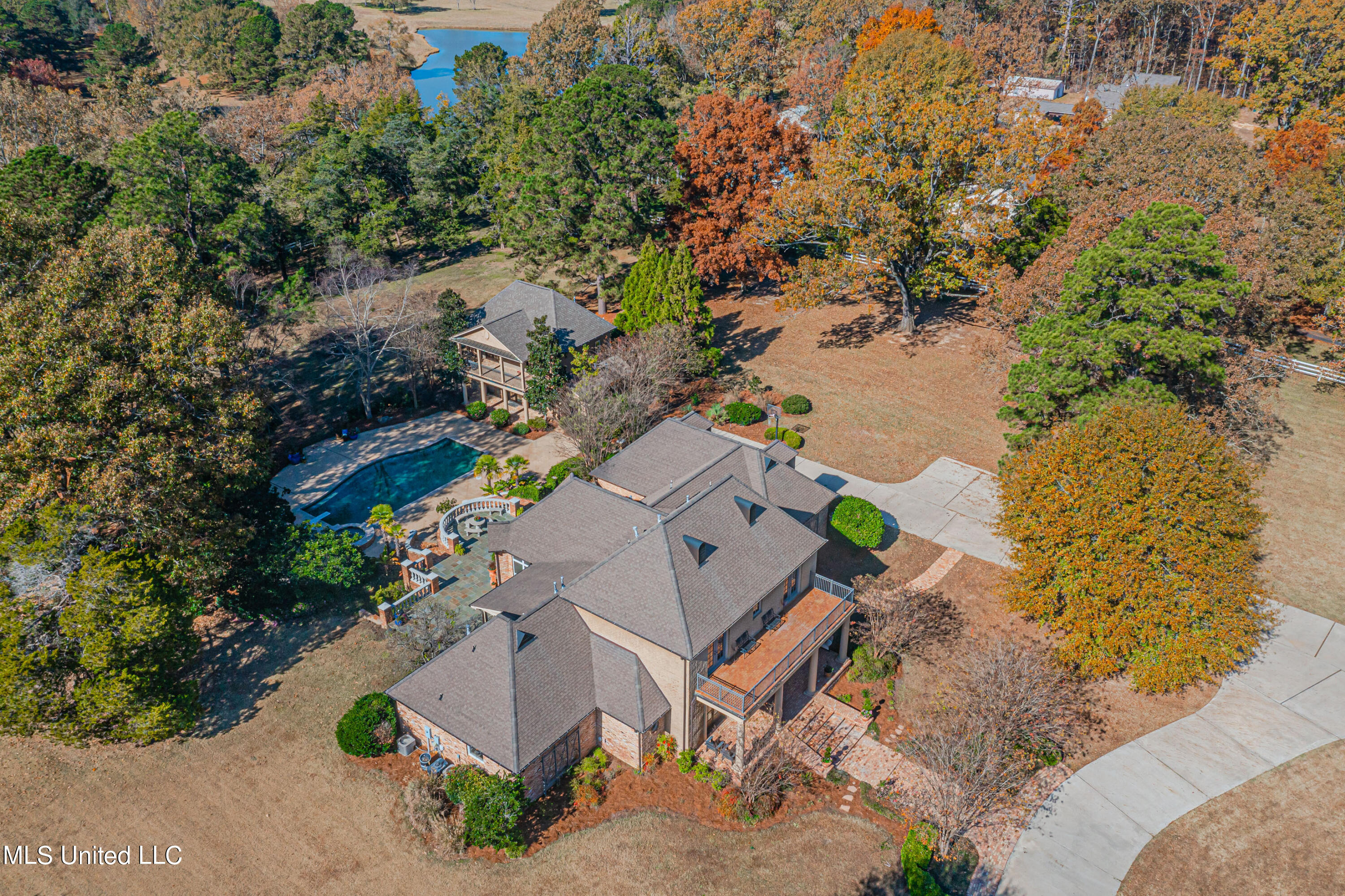 569 North Old Canton Road Madison, MS 39110 - Photo 4 of 87 DJI_0491