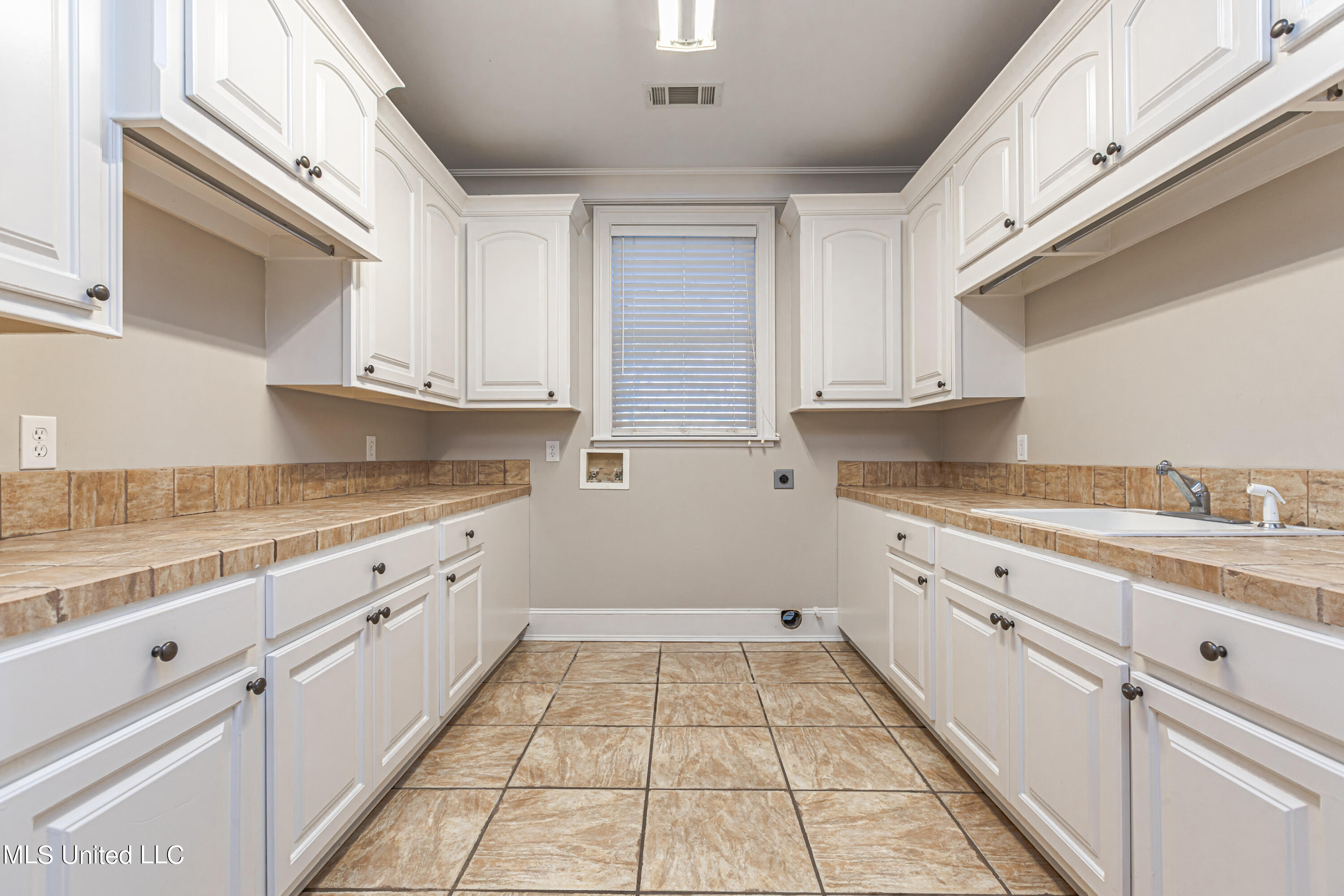 569 North Old Canton Road Madison, MS 39110 - Photo 42 of 87 926A9940