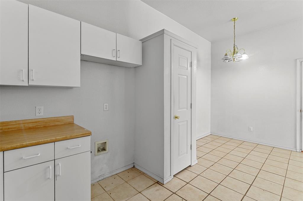 210 Joshua Boulevard, Unit 210 Joshua, TX 76058 - Photo 10 of 22